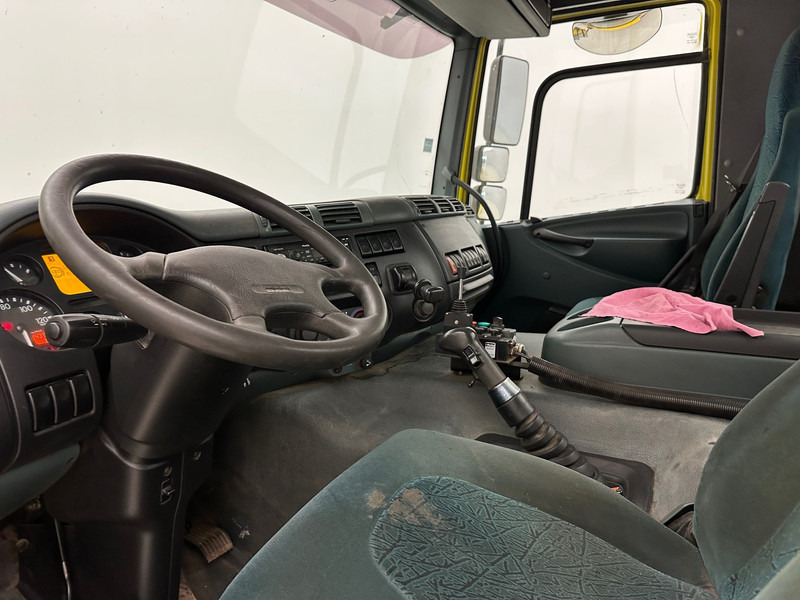 Abrollkipper DAF CF75.360 - 6x2: das Bild 9