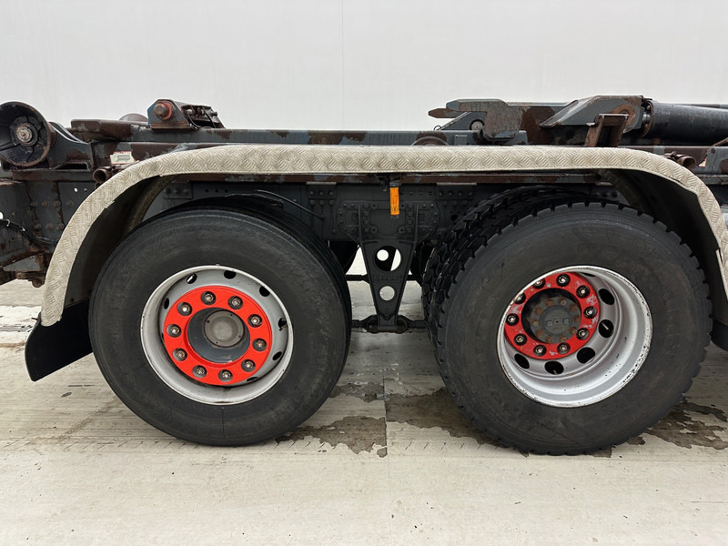 DAF XF105.410 Space Cab - Abrollkipper: das Bild 4 DAF XF105.410 Space Cab - Abrollkipper: das Bild 4
