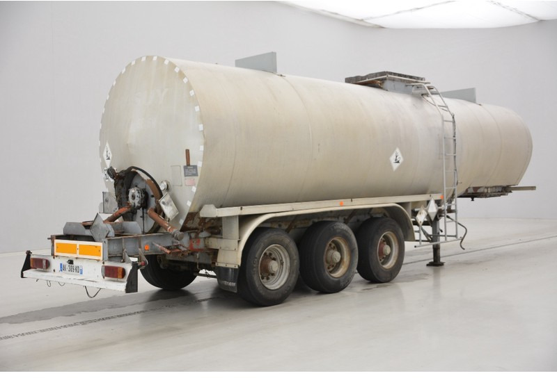 Fruehauf Bitumen tank trailer - Tankauflieger: das Bild 3 Fruehauf Bitumen tank trailer - Tankauflieger: das Bild 3