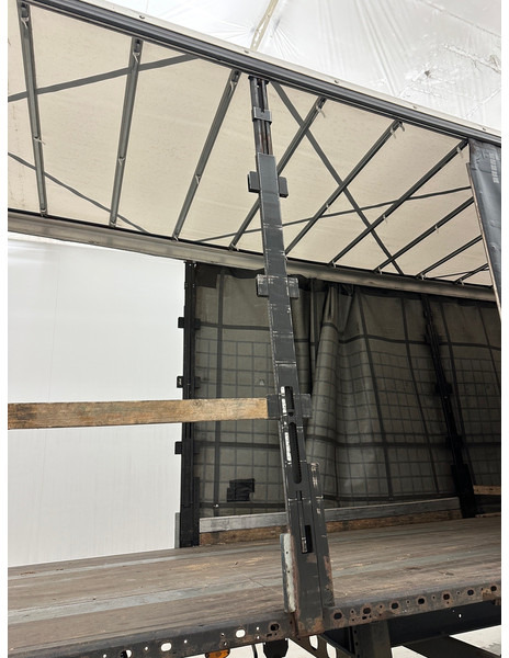 Kögel Tautliner - Planenauflieger: das Bild 4 Kögel Tautliner - Planenauflieger: das Bild 4