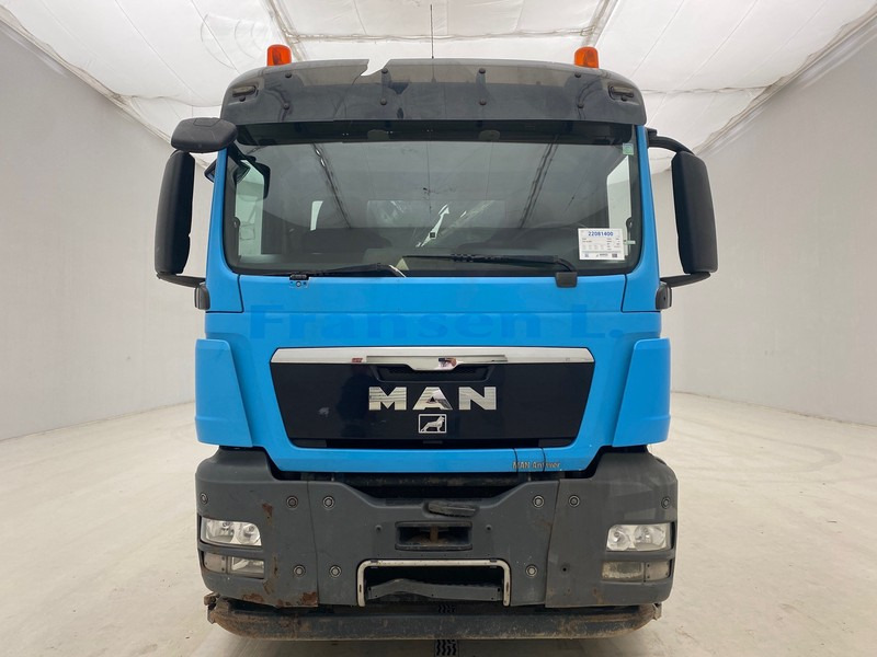 MAN TGS 35.400 - 8x4* - Kipper, Autokran: das Bild 2 MAN TGS 35.400 - 8x4* - Kipper, Autokran: das Bild 2
