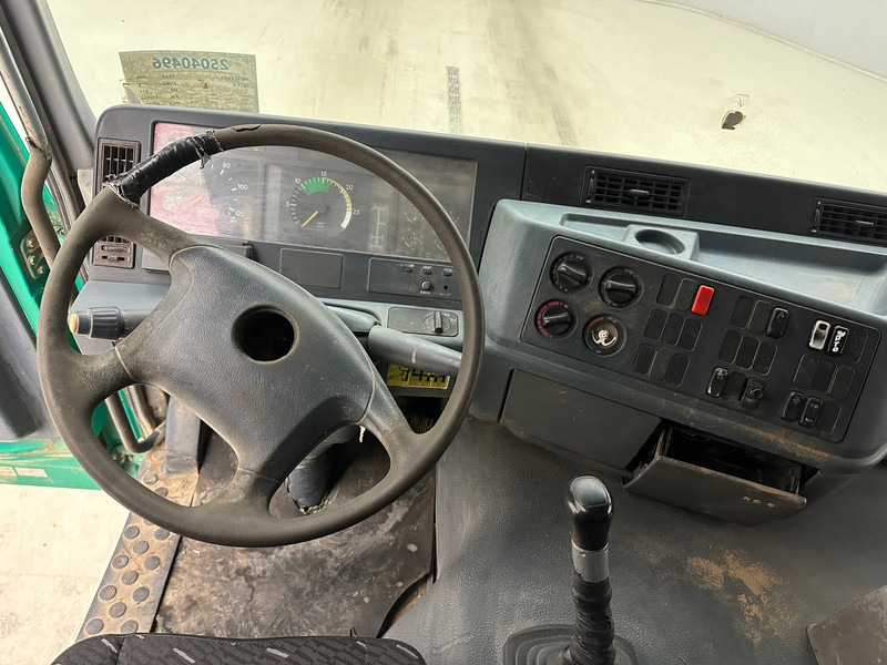 Kipper Mercedes-Benz Actros 2631K - 6X4: das Bild 11 Kipper Mercedes-Benz Actros 2631K - 6X4: das Bild 11