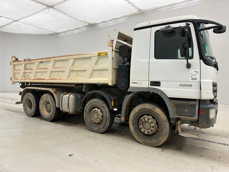 Mercedes-Benz Actros 3236 - 8x4 - Kipper: das Bild 3 Mercedes-Benz Actros 3236 - 8x4 - Kipper: das Bild 3