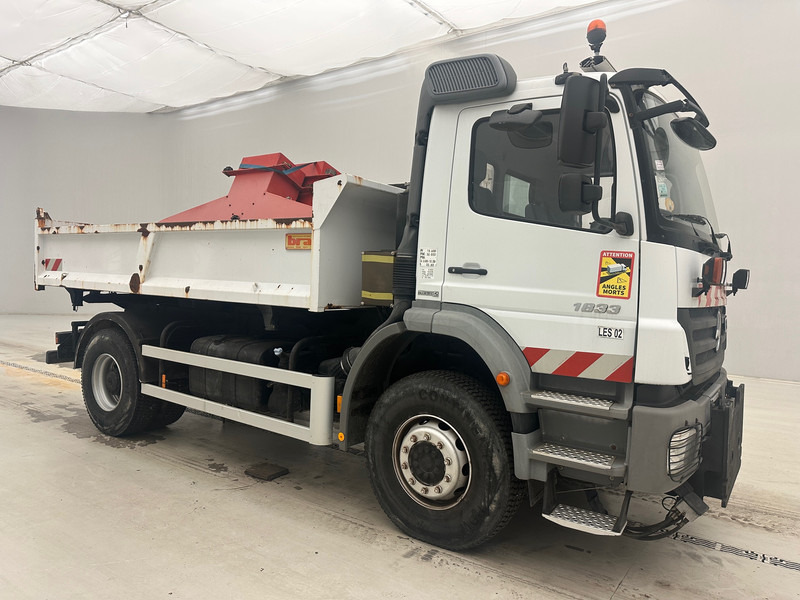Mercedes-Benz Axor 1833 - Kipper: das Bild 3 Mercedes-Benz Axor 1833 - Kipper: das Bild 3