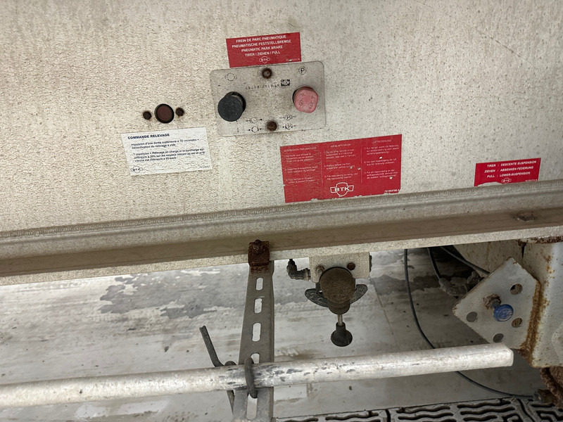 Kipper Auflieger Robuste Kaiser 60 cub in alu: das Bild 14