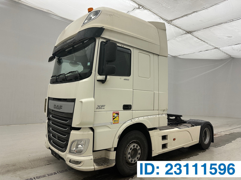 DAF XF 460 Super Space Cab* - Sattelzugmaschine: das Bild 1 DAF XF 460 Super Space Cab* - Sattelzugmaschine: das Bild 1