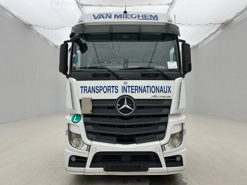 Mercedes-Benz Actros 1842 - Sattelzugmaschine: das Bild 2 Mercedes-Benz Actros 1842 - Sattelzugmaschine: das Bild 2