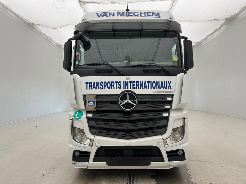 Mercedes-Benz Actros 1842 - Sattelzugmaschine: das Bild 2 Mercedes-Benz Actros 1842 - Sattelzugmaschine: das Bild 2