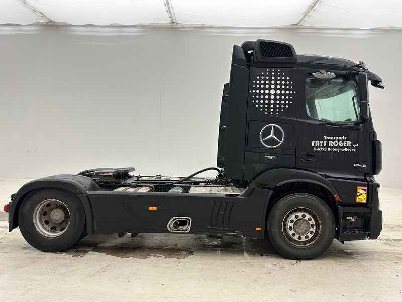 Mercedes-Benz Actros 1945 - Sattelzugmaschine: das Bild 4 Mercedes-Benz Actros 1945 - Sattelzugmaschine: das Bild 4