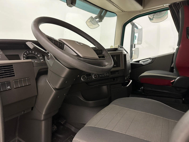 Sattelzugmaschine Volvo FH 460 Globetrotter: das Bild 9