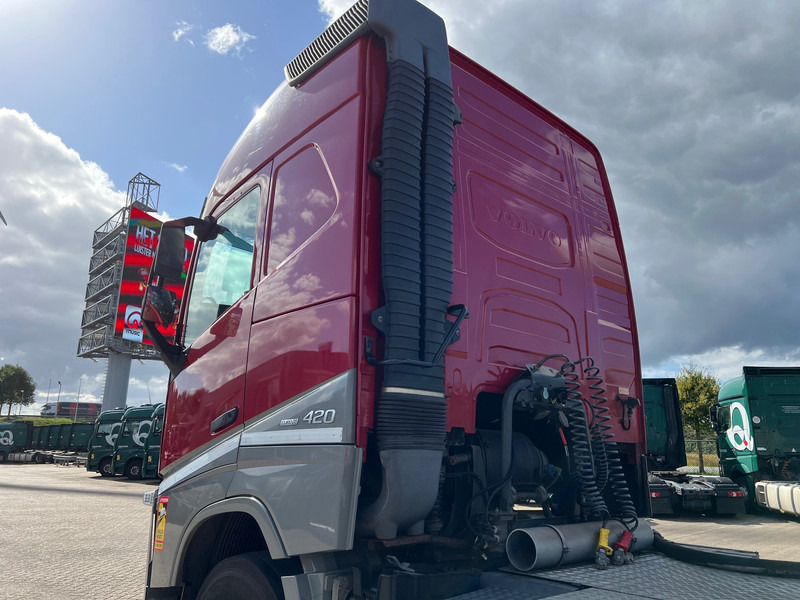 Sattelzugmaschine Volvo FH13.420 Globetrotter - ADR: das Bild 16