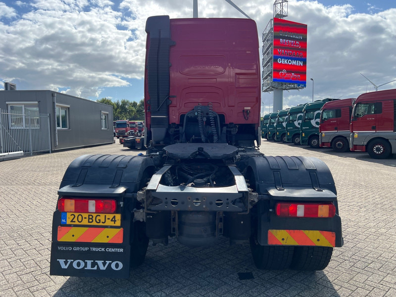 Volvo FH13.420 Globetrotter - ADR - Sattelzugmaschine: das Bild 5 Volvo FH13.420 Globetrotter - ADR - Sattelzugmaschine: das Bild 5