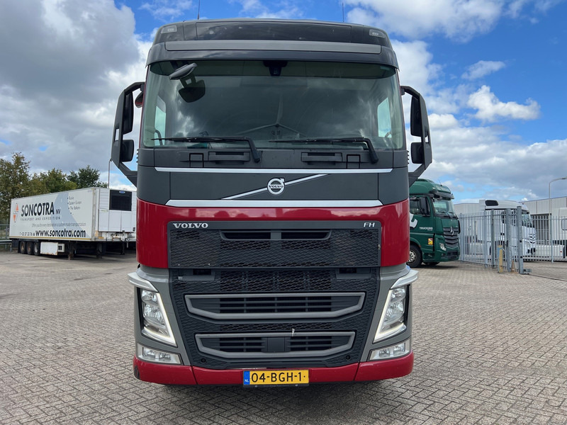 Volvo FH13.420 Globetrotter - ADR - Sattelzugmaschine: das Bild 2 Volvo FH13.420 Globetrotter - ADR - Sattelzugmaschine: das Bild 2