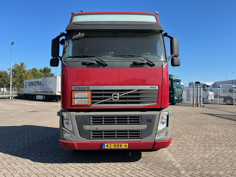 Volvo FH13.420 Globetrotter - ADR - Sattelzugmaschine: das Bild 2 Volvo FH13.420 Globetrotter - ADR - Sattelzugmaschine: das Bild 2