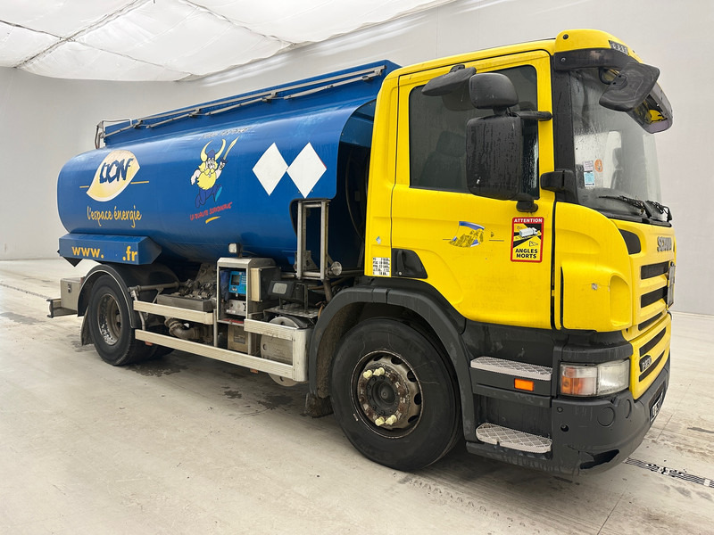 Scania P230 - Tankwagen: das Bild 4 Scania P230 - Tankwagen: das Bild 4