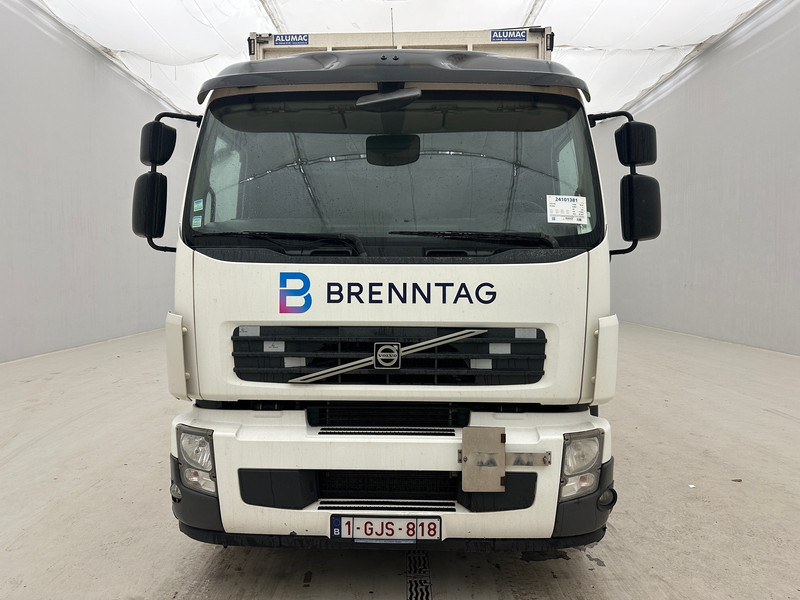 Volvo FE 300 - 6x2* - Plane LKW: das Bild 2 Volvo FE 300 - 6x2* - Plane LKW: das Bild 2