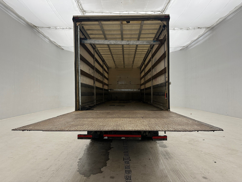 Volvo FE 300 - 6x2 - Plane LKW: das Bild 5 Volvo FE 300 - 6x2 - Plane LKW: das Bild 5