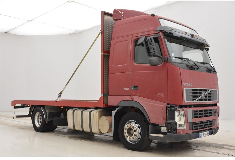 Volvo FH12.460 Globetrotter* - Pritsche LKW: das Bild 3 Volvo FH12.460 Globetrotter* - Pritsche LKW: das Bild 3
