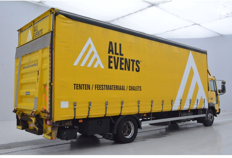 Volvo FL 220* - Plane LKW: das Bild 5 Volvo FL 220* - Plane LKW: das Bild 5