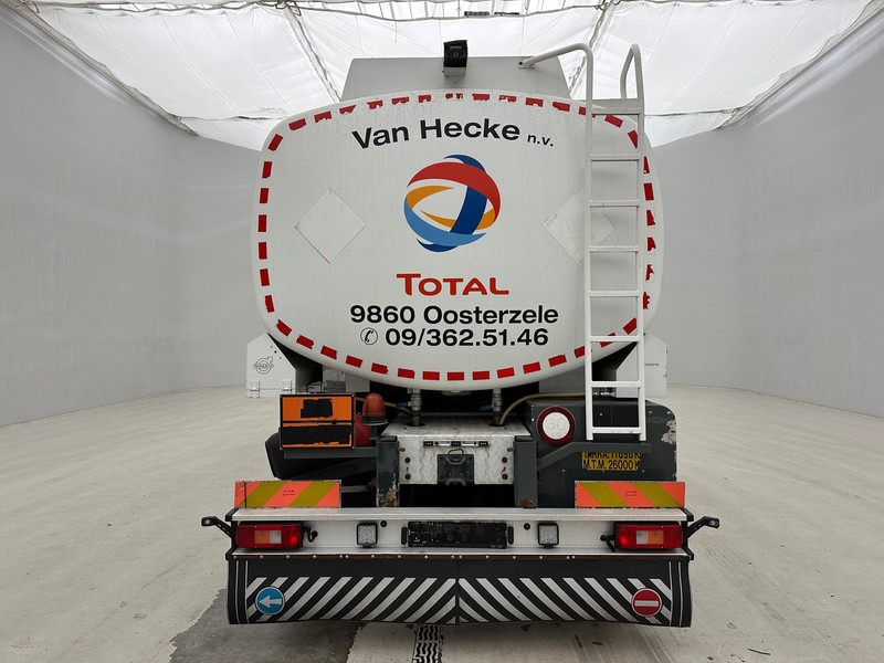 Volvo FM 300 - 6x2 - Tankwagen: das Bild 5 Volvo FM 300 - 6x2 - Tankwagen: das Bild 5