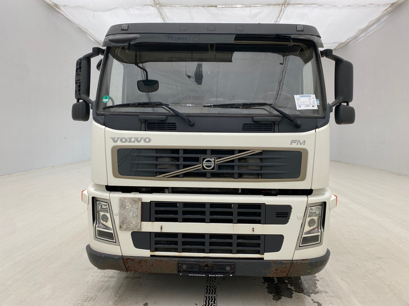 Volvo FM 300* - Pritsche LKW, Autokran: das Bild 2 Volvo FM 300* - Pritsche LKW, Autokran: das Bild 2
