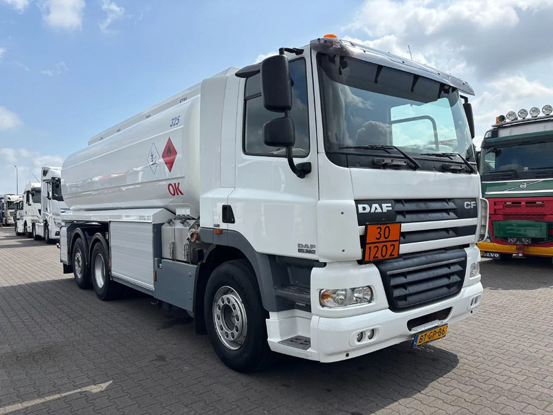DAF CF 85.360 6X2 Euro 5 21300 Liter Fueltank - Tankwagen: das Bild 2 DAF CF 85.360 6X2 Euro 5 21300 Liter Fueltank - Tankwagen: das Bild 2