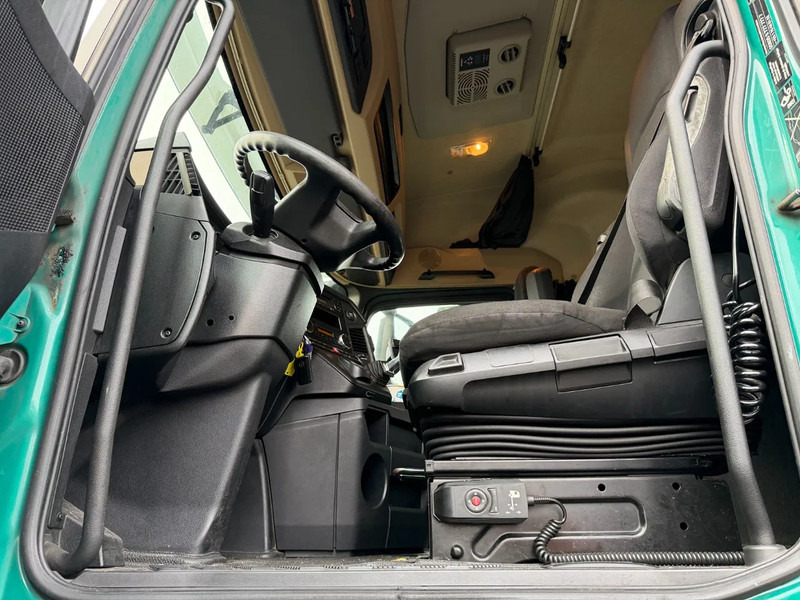 Mercedes-Benz Actros 2545 6X2 Retarder Euro 6 - Plane LKW: das Bild 5 Mercedes-Benz Actros 2545 6X2 Retarder Euro 6 - Plane LKW: das Bild 5