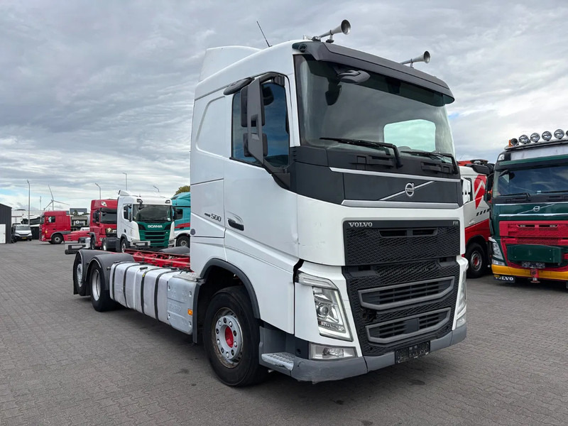 Volvo FH 500 6X2 Euro 6 - Fahrgestell LKW: das Bild 2 Volvo FH 500 6X2 Euro 6 - Fahrgestell LKW: das Bild 2
