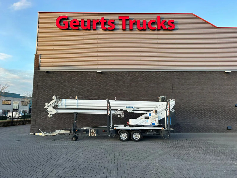 Böcker AHK 34/1800 MONTAGE KRAAN/KRAN/GRUA /CRANE - All-Terrain Kran: das Bild 1 Böcker AHK 34/1800 MONTAGE KRAAN/KRAN/GRUA /CRANE - All-Terrain Kran: das Bild 1