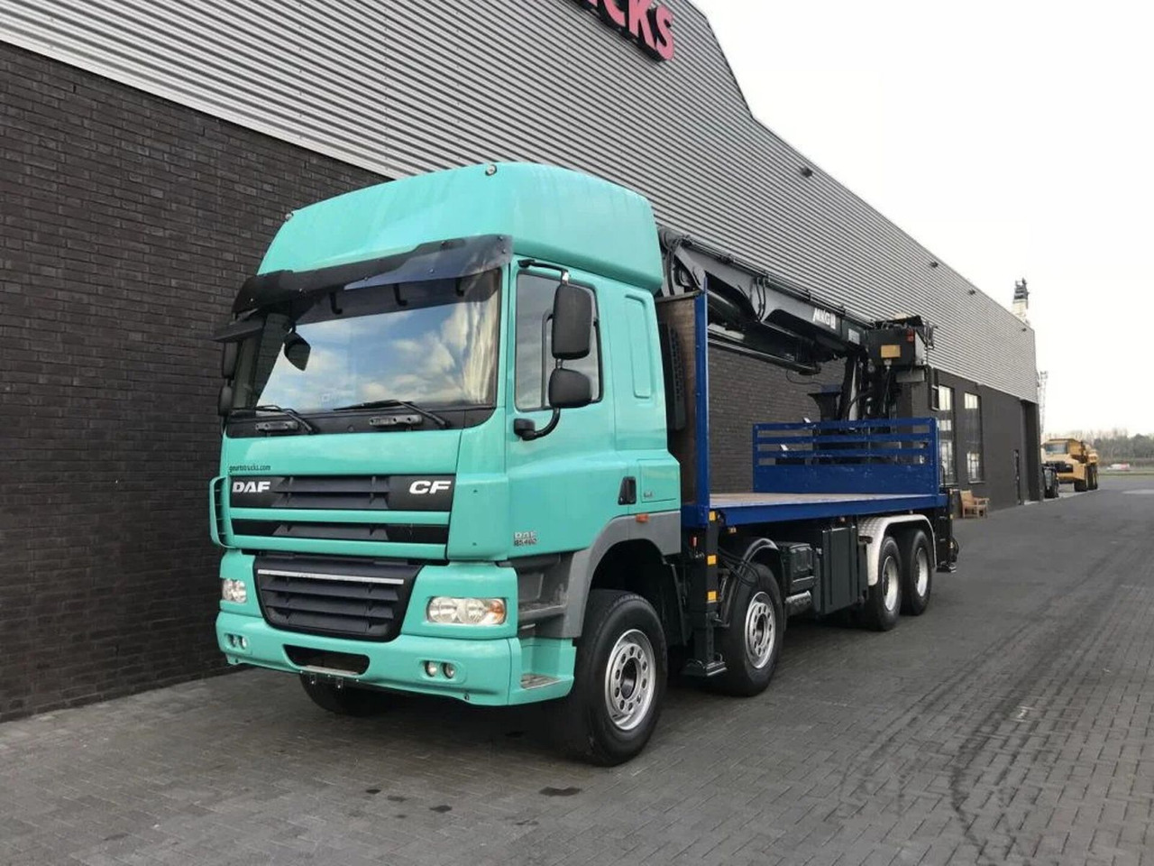 DAF CF 460 8X4 + MKG HMK 401/kran/kraan/Montagekran/ - Autokran: das Bild 2 DAF CF 460 8X4 + MKG HMK 401/kran/kraan/Montagekran/ - Autokran: das Bild 2