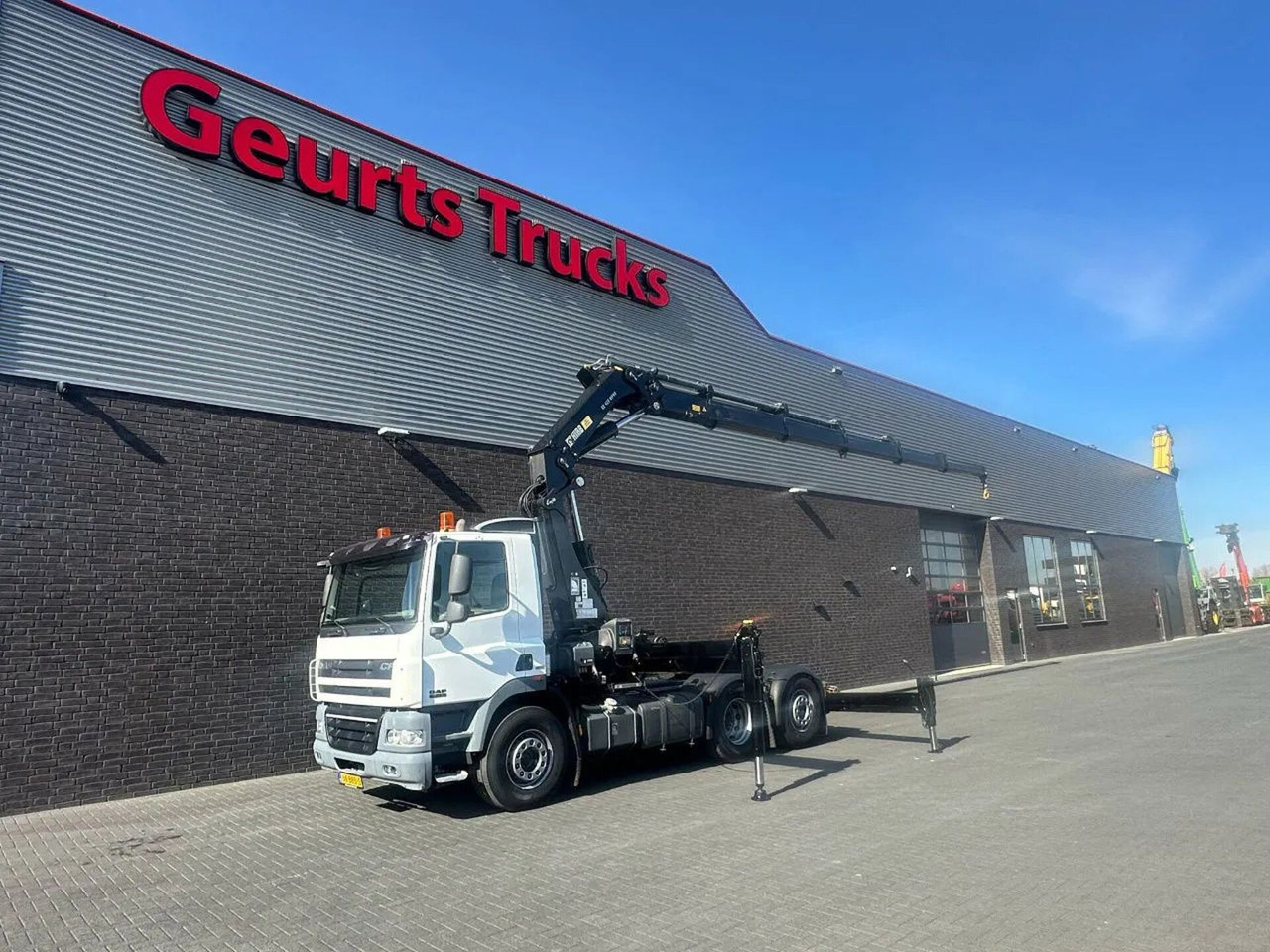 DAF CF 85 410 6X2 + HIAB 422EP-5 HIPRO TREKKER/SATTE - Autokran: das Bild 5 DAF CF 85 410 6X2 + HIAB 422EP-5 HIPRO TREKKER/SATTE - Autokran: das Bild 5