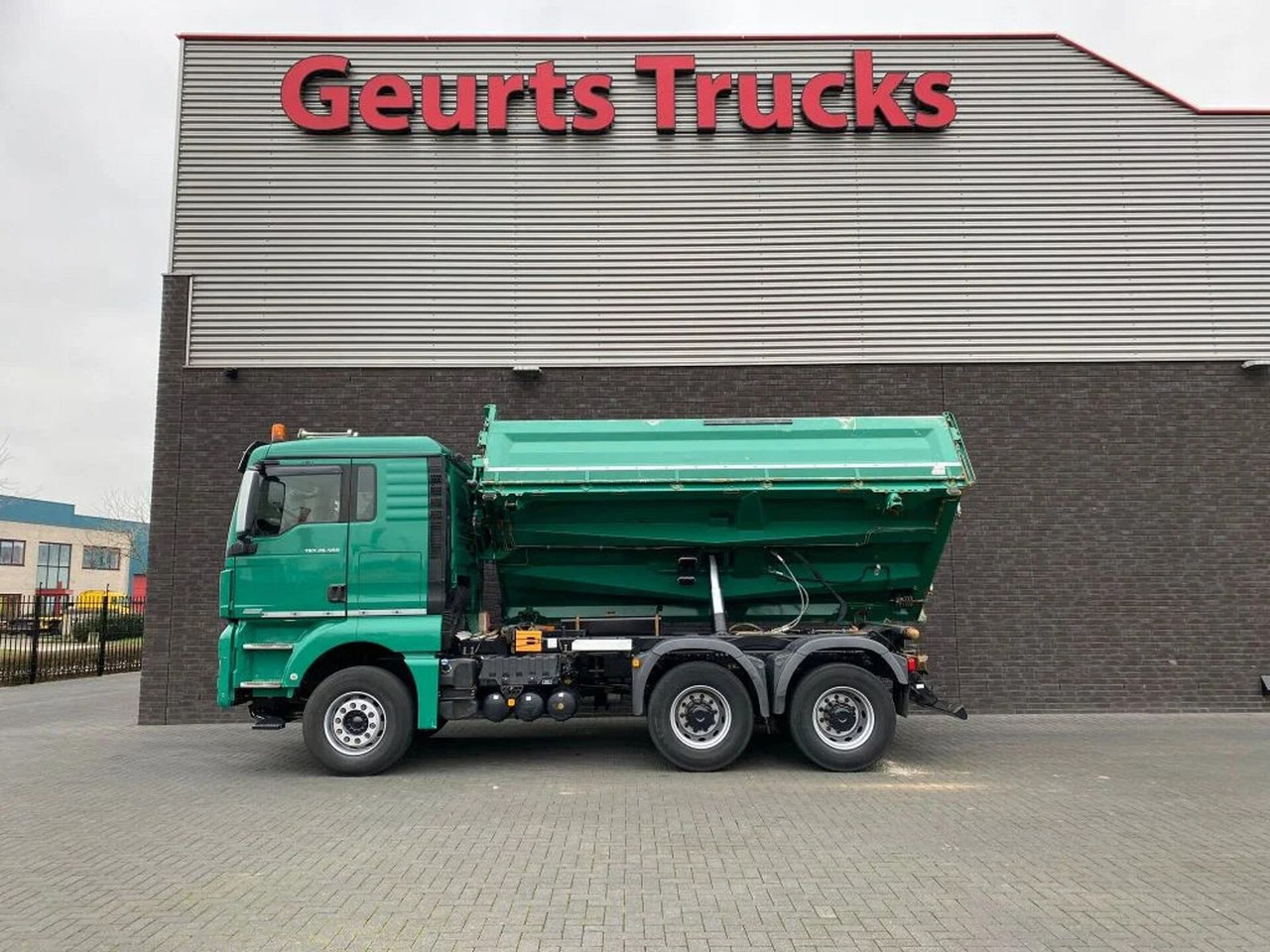 MAN TGX 26.560 6X4 BB + 3 ZIJDIGE KIPPER/TIPPER BORD - Kipper: das Bild 4 MAN TGX 26.560 6X4 BB + 3 ZIJDIGE KIPPER/TIPPER BORD - Kipper: das Bild 4
