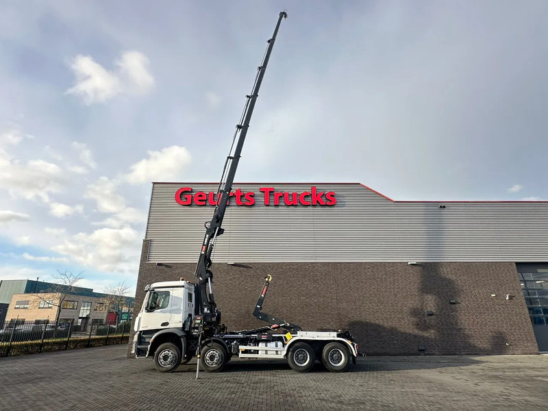Abrollkipper Mercedes-Benz AROCS 4148 8X4 MET MULTILIFT ULT T 21 S51 HAAKARMSYSTEEM + HIAB X-HIPRO 232 E-6 KRAAN/CRANE/KRAN/GRUA: das Bild 7 Abrollkipper Mercedes-Benz AROCS 4148 8X4 MET MULTILIFT ULT T 21 S51 HAAKARMSYSTEEM + HIAB X-HIPRO 232 E-6 KRAAN/CRANE/KRAN/GRUA: das Bild 7