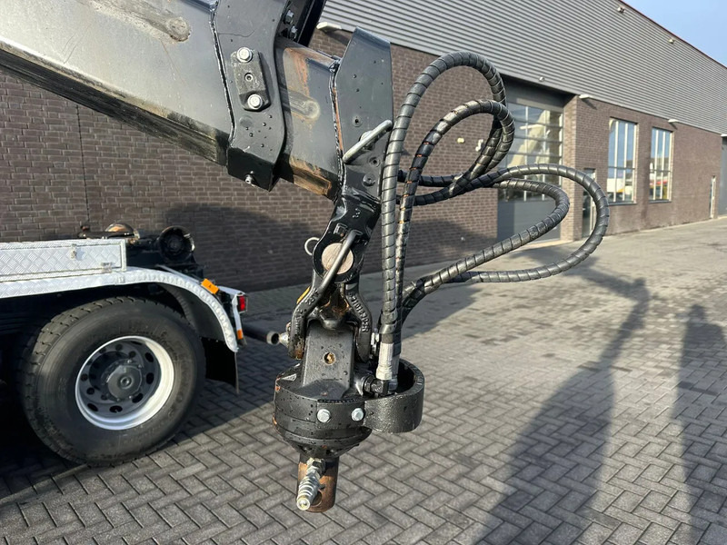 Abrollkipper Mercedes-Benz AROCS 4148 8X4 MET MULTILIFT ULT T 21 S51 HAAKARMSYSTEEM + HIAB X-HIPRO 232 E-6 KRAAN/CRANE/KRAN/GRUA: das Bild 20 Abrollkipper Mercedes-Benz AROCS 4148 8X4 MET MULTILIFT ULT T 21 S51 HAAKARMSYSTEEM + HIAB X-HIPRO 232 E-6 KRAAN/CRANE/KRAN/GRUA: das Bild 20