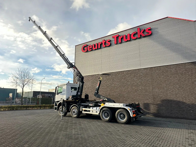 Abrollkipper Mercedes-Benz AROCS 4148 8X4 MET MULTILIFT ULT T 21 S51 HAAKARMSYSTEEM + HIAB X-HIPRO 232 E-6 KRAAN/CRANE/KRAN/GRUA: das Bild 8 Abrollkipper Mercedes-Benz AROCS 4148 8X4 MET MULTILIFT ULT T 21 S51 HAAKARMSYSTEEM + HIAB X-HIPRO 232 E-6 KRAAN/CRANE/KRAN/GRUA: das Bild 8