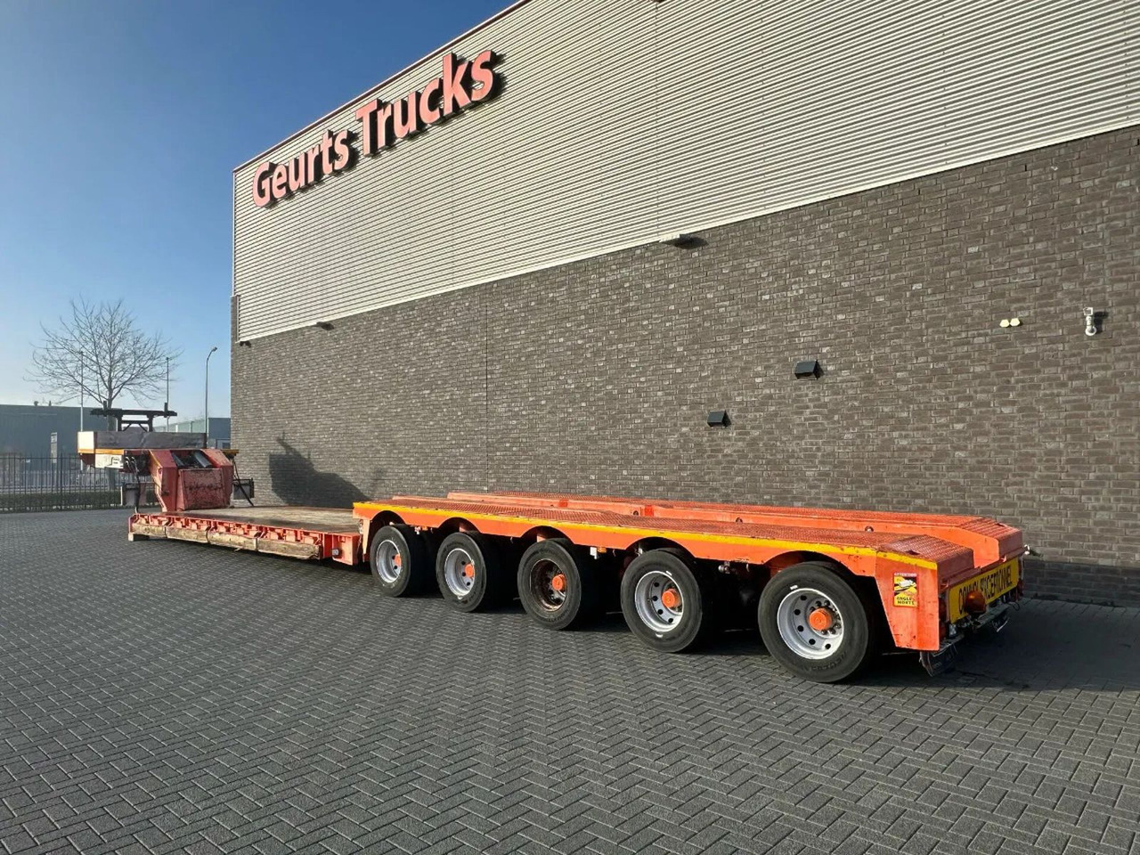 Nooteboom EURO-100-05 DIEPLADER / TIEFLADER / LOW LOADER M - Tieflader Auflieger: das Bild 3 Nooteboom EURO-100-05 DIEPLADER / TIEFLADER / LOW LOADER M - Tieflader Auflieger: das Bild 3