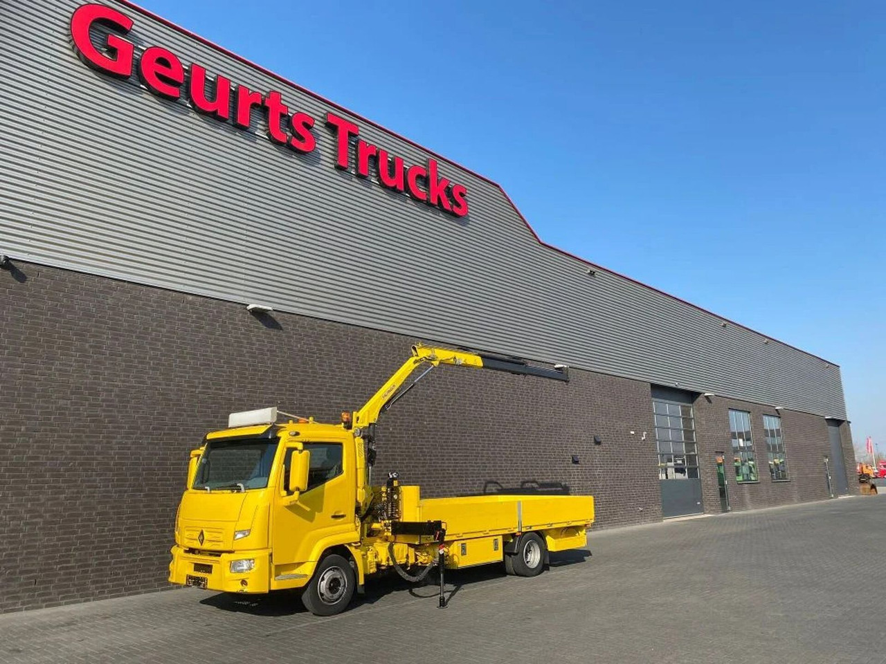 Renault D7.5 180 4X2 + PALFINGER PK 4200 KRAAN/KRAN/CRAN - Autokran: das Bild 2 Renault D7.5 180 4X2 + PALFINGER PK 4200 KRAAN/KRAN/CRAN - Autokran: das Bild 2