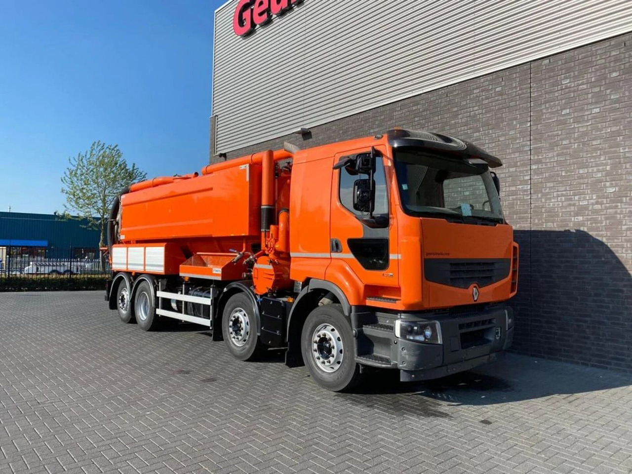 Renault Lander 430 8X2 STOKOTA VACUUM/HOGEDRUK /COMBI/KO - Saug-/ Spülfahrzeug: das Bild 5 Renault Lander 430 8X2 STOKOTA VACUUM/HOGEDRUK /COMBI/KO - Saug-/ Spülfahrzeug: das Bild 5