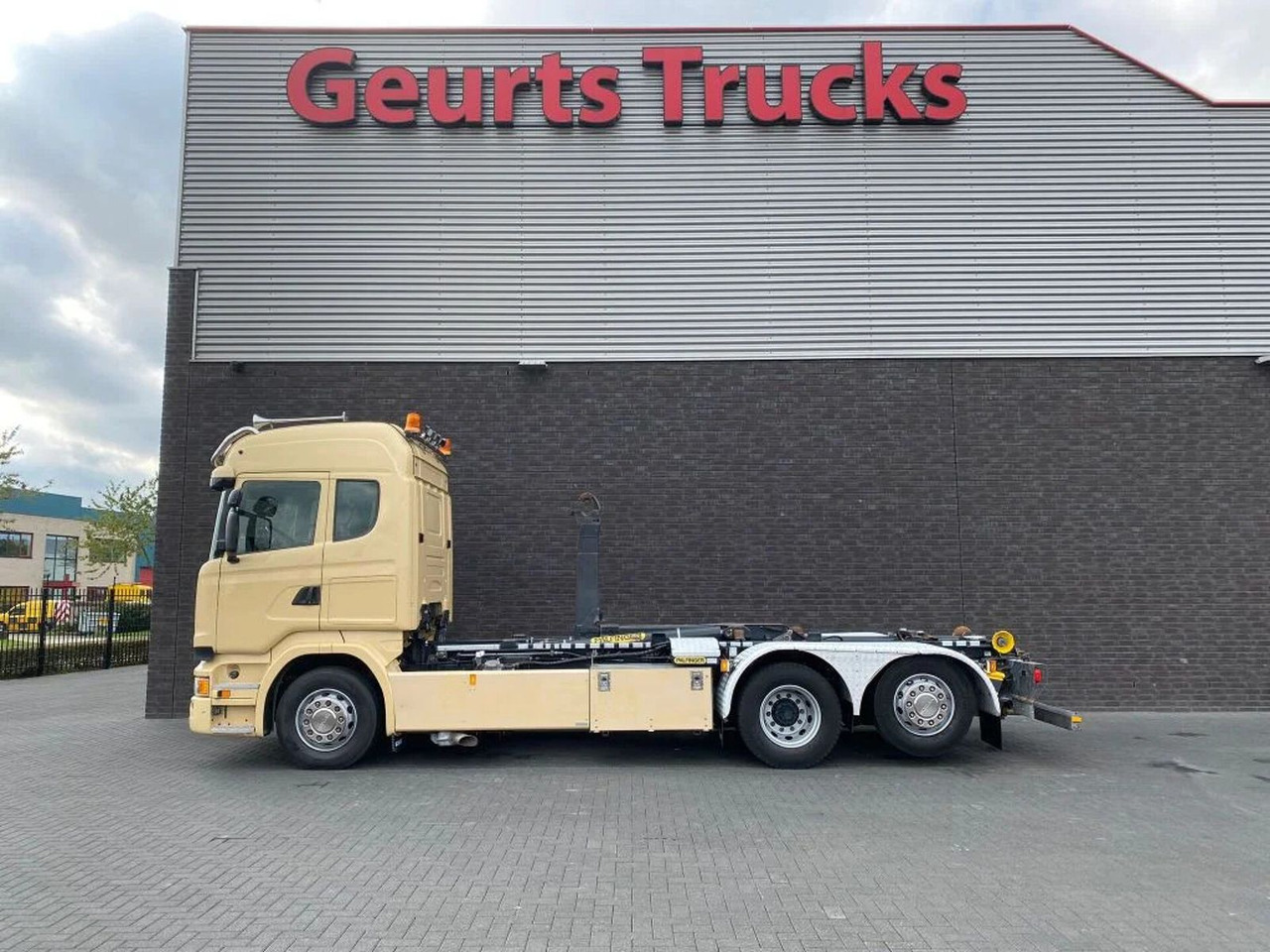 Scania R450 6X2 + PALFINGER HAAKARMSYSTEEM/ABROLLKIPPER - Abrollkipper: das Bild 2 Scania R450 6X2 + PALFINGER HAAKARMSYSTEEM/ABROLLKIPPER - Abrollkipper: das Bild 2