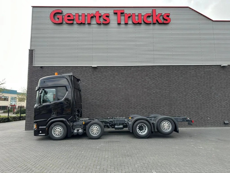 Scania R540 NGS 8X2 CHASSIS NIEUW/NEUE/NEW FULL OPTIONS 4X IN STOCK !!! - Fahrgestell LKW: das Bild 1 Scania R540 NGS 8X2 CHASSIS NIEUW/NEUE/NEW FULL OPTIONS 4X IN STOCK !!! - Fahrgestell LKW: das Bild 1