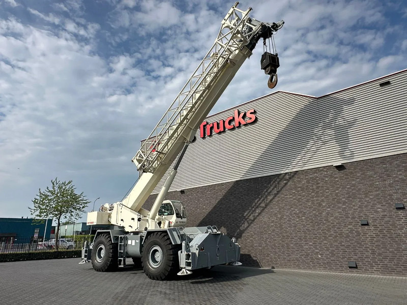 Terex RT130 ROUGH TERRAIN CRANE + JIB - Geländekran: das Bild 5 Terex RT130 ROUGH TERRAIN CRANE + JIB - Geländekran: das Bild 5