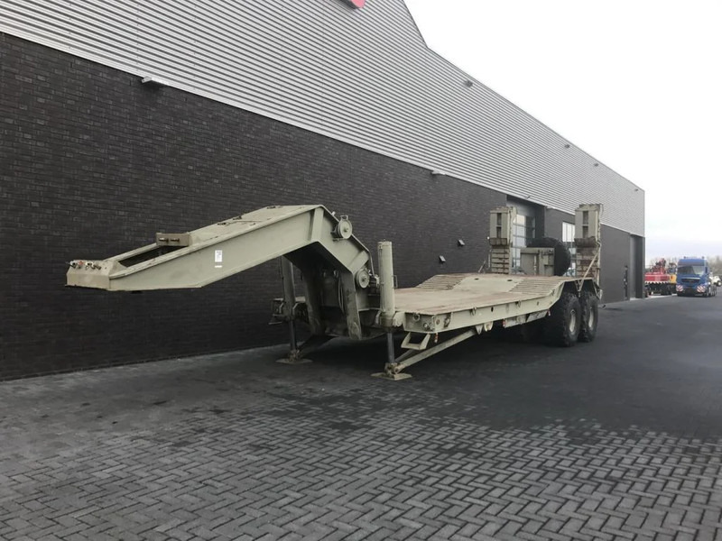 Trabosa 2 AXEL HEAVY DUTY LOWLOADER TANK TRANSPORT - Tieflader Auflieger: das Bild 2 Trabosa 2 AXEL HEAVY DUTY LOWLOADER TANK TRANSPORT - Tieflader Auflieger: das Bild 2