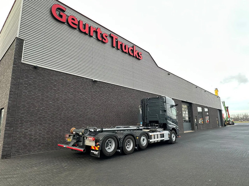Volvo FH 540 8X2 TRIPLE VDL S30-6700 HAAKARMSYSTEEM / ABROLLKIPPER / HOOKLIFT - Abrollkipper: das Bild 5 Volvo FH 540 8X2 TRIPLE VDL S30-6700 HAAKARMSYSTEEM / ABROLLKIPPER / HOOKLIFT - Abrollkipper: das Bild 5
