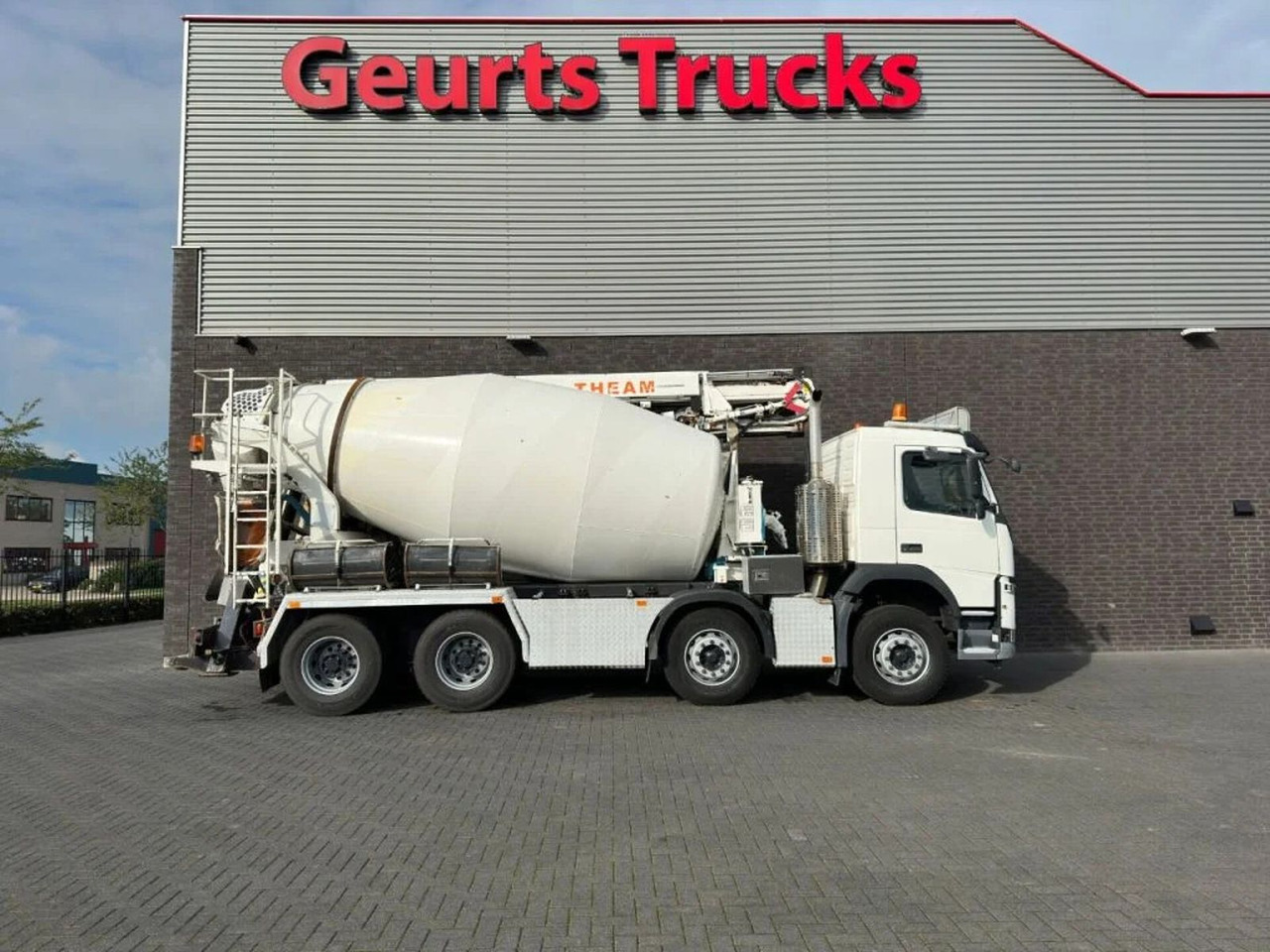Volvo FM 410 8X4 + STETTER 9 M3 MIXER/MISCHER + THEAM - Fahrmischer: das Bild 4 Volvo FM 410 8X4 + STETTER 9 M3 MIXER/MISCHER + THEAM - Fahrmischer: das Bild 4