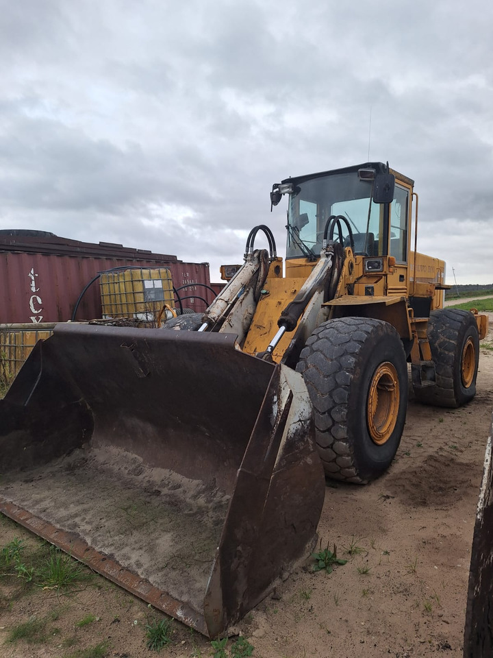 VOLVO L120 - Radlader: das Bild 5 VOLVO L120 - Radlader: das Bild 5