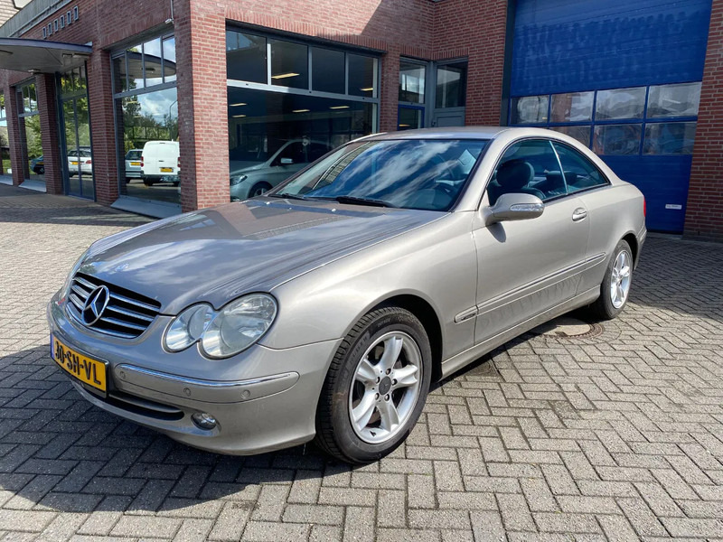 Mercedes-Benz CLK-Klasse C 200 KOMP. Autom. - PKW: das Bild 1 Mercedes-Benz CLK-Klasse C 200 KOMP. Autom. - PKW: das Bild 1