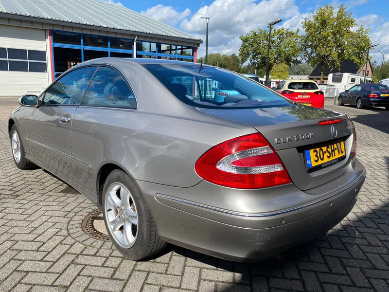 Mercedes-Benz CLK-Klasse C 200 KOMP. Autom. - PKW: das Bild 3 Mercedes-Benz CLK-Klasse C 200 KOMP. Autom. - PKW: das Bild 3