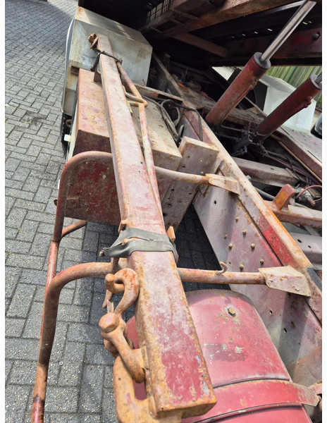 Abschleppwagen Mercedes-Benz SK 1420 afzetbak.kraan.lier.... Bergingswagen: das Bild 18