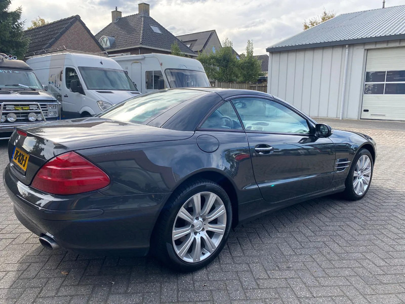 Mercedes-Benz SL-Klasse 350 cabrio autom. - Cabrio: das Bild 5 Mercedes-Benz SL-Klasse 350 cabrio autom. - Cabrio: das Bild 5