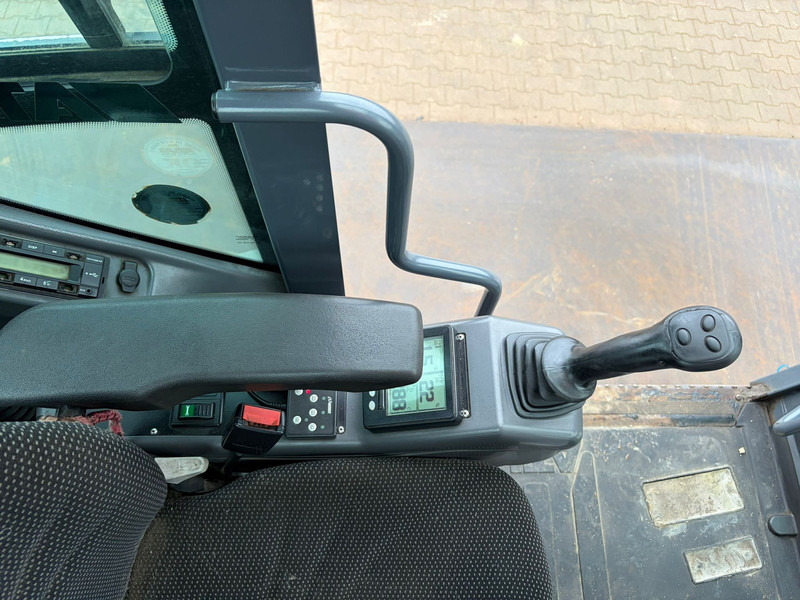 Umschlagbagger Atlas 350MH: das Bild 18 Umschlagbagger Atlas 350MH: das Bild 18